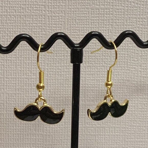 Mustache Earring, Mustache Jewelry, Cinco De Mayo Earring, Gift Idea - Picture 3 of 5